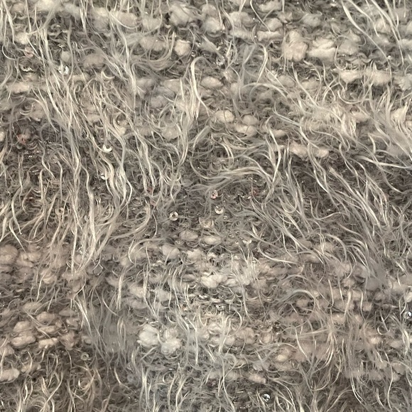 Apt 9 eyelash and sequined silver/gray/white sweater, size petite X-large - Picture 3 of 4